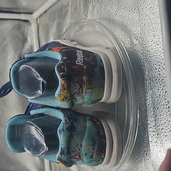 A Blue Reebox Sz8 - Picture 3 of 7